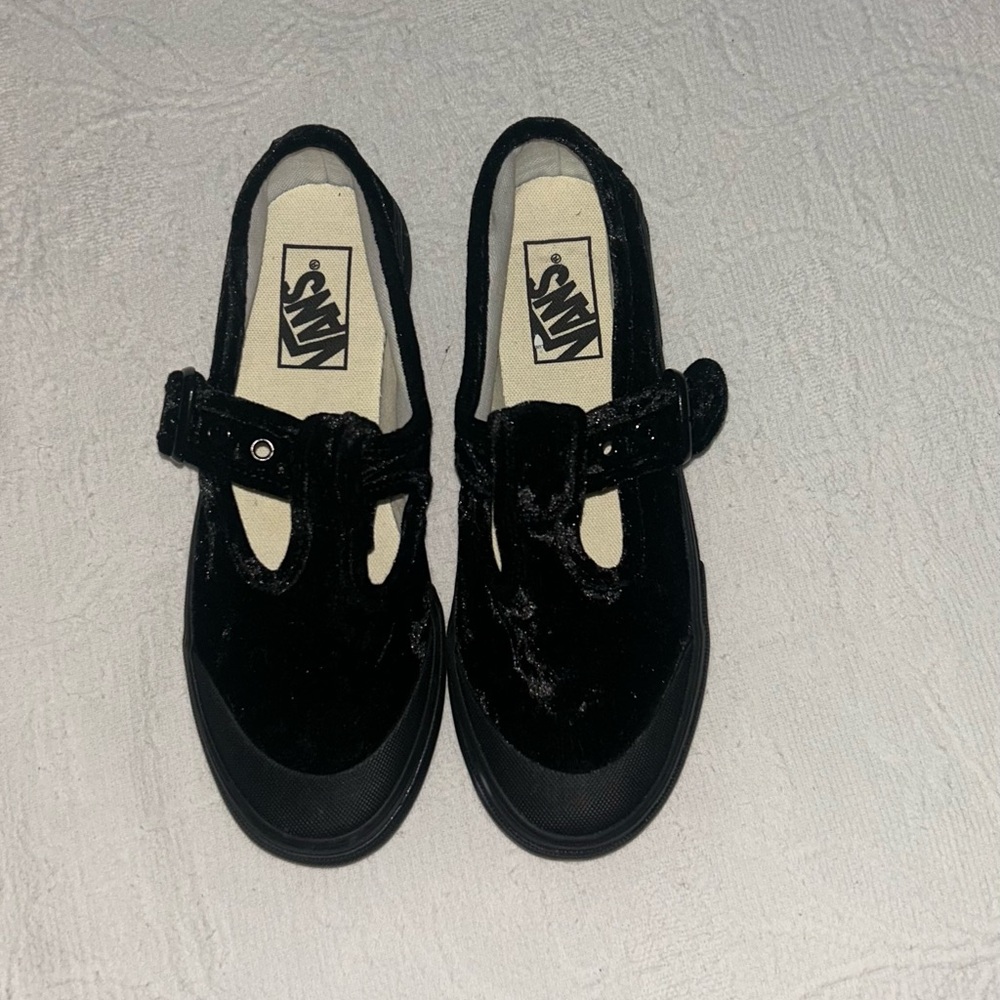 Vans Womens Black Mary Jane style 93 Crushed Velvet Shoes